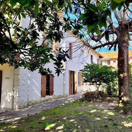 Maison Notre Dame Des Apotres Vendégház 3*