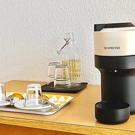 Maison Notre Dame Des Apotres カップブルトン